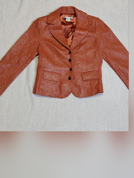 Peter Nygard Tops - Peter Nygard Embossed snap Button-Front genuine Leather Jacket XS - Rust Orange